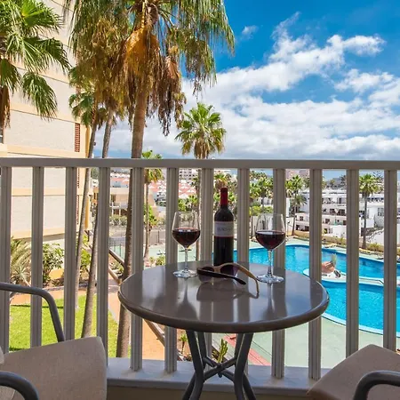 Y2f Pool View And Next To The Beach! Very Central!!! מלון דירות *