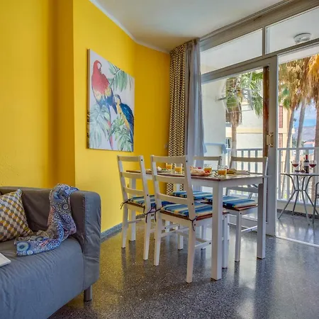 Y2f Pool View And Next To The Beach! Very Central!!! מלון דירות