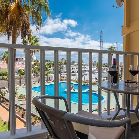 Y2f Pool View And Next To The Beach! Very Central!!! *